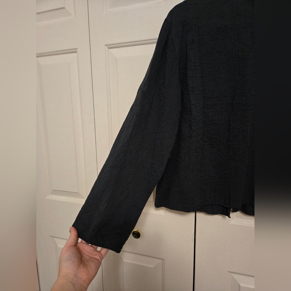 Linden Hill 100% Silk Front Button Textured Jacket In Black Size Medium - Picture 7 of 8